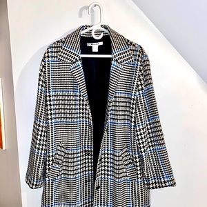 MOVING SALE! Nygard Houndstooth Trenchcoat